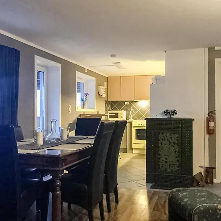Awesome In W/ Wifi And 3 Bedrooms شقة Kopervik